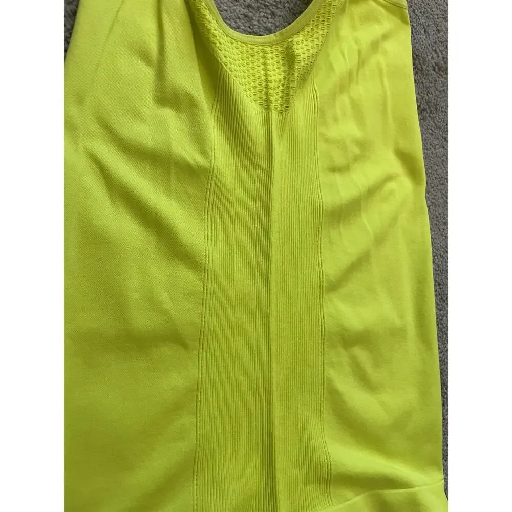 Fabletics Delta Seamless Tank Top III In Citron Neon Yellow Green Size XS - Picture 7 of 12